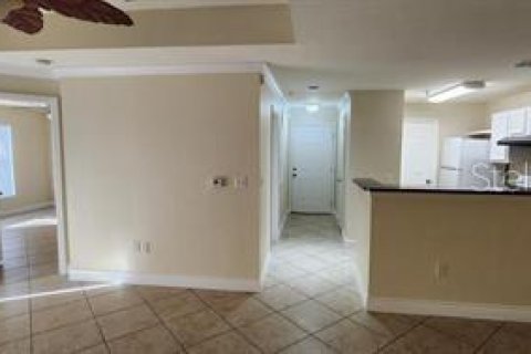 Condo in Orlando, Florida, 2 bedrooms  № 1245042 - photo 2