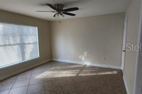 Copropriété à vendre à Orlando, Floride: 2 chambres, 87.98 m2 № 1245042 - photo 4