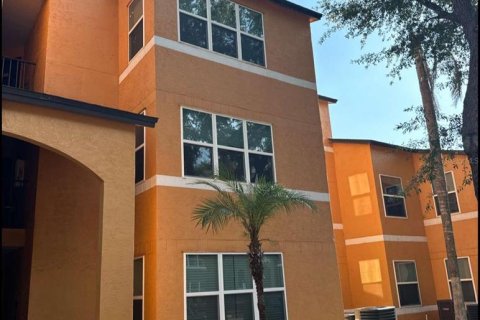 Copropriété à vendre à Orlando, Floride: 2 chambres, 86.77 m2 № 1245041 - photo 2