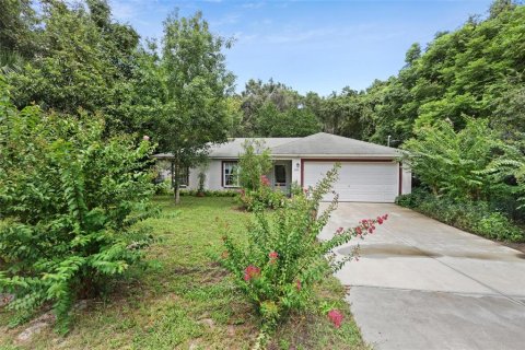 Casa en venta en De Leon Springs, Florida, 3 dormitorios, 105.63 m2 № 1342856 - foto 1