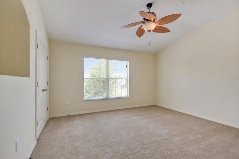 Townhouse in Wesley Chapel, Florida 2 bedrooms, 145.86 sq.m. № 1342895 - photo 13