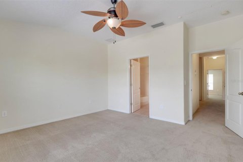 Townhouse in Wesley Chapel, Florida 2 bedrooms, 145.86 sq.m. № 1342895 - photo 14