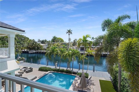 Villa ou maison à vendre à Fort Lauderdale, Floride: 7 chambres, 511.89 m2 № 1225401 - photo 22