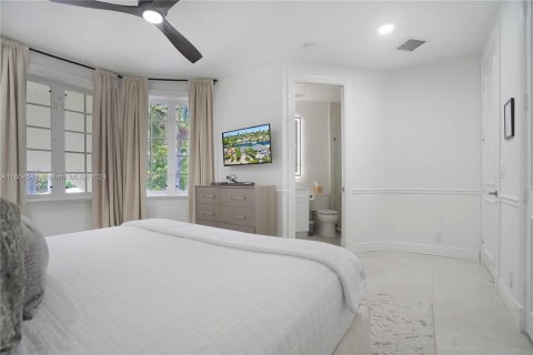 Villa ou maison à vendre à Fort Lauderdale, Floride: 7 chambres, 511.89 m2 № 1225401 - photo 25