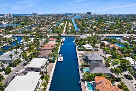 Villa ou maison à vendre à Fort Lauderdale, Floride: 7 chambres, 511.89 m2 № 1225401 - photo 9