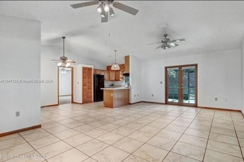 Casa en venta en Palm Bay, Florida, 3 dormitorios № 1329849 - foto 8