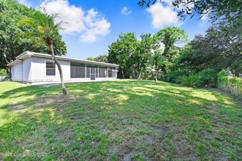 Villa ou maison à vendre à Palm Bay, Floride: 3 chambres № 1329849 - photo 23