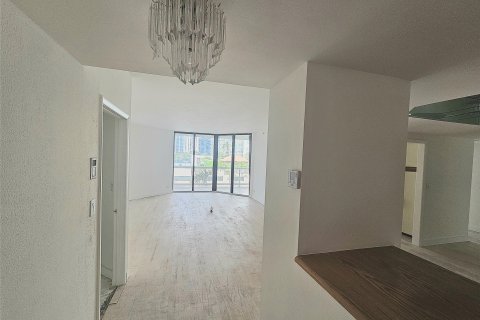 Copropriété à vendre à Aventura, Floride: 2 chambres, 150.69 m2 № 1072407 - photo 18