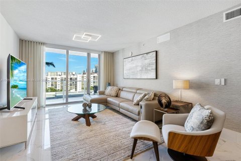 Copropriété à vendre à Sunny Isles Beach, Floride: 2 chambres, 143.16 m2 № 1065340 - photo 13