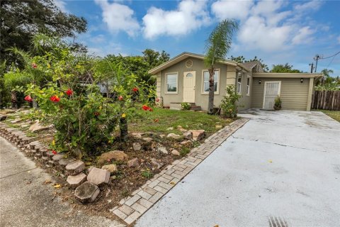 Villa ou maison à vendre à Orlando, Floride: 2 chambres, 86.31 m2 № 1397842 - photo 1