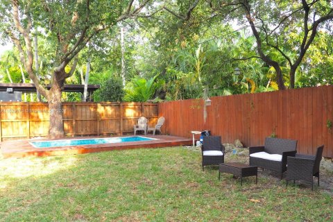 Casa en venta en Miami, Florida, 3 dormitorios, 107.77 m2 № 1325921 - foto 28