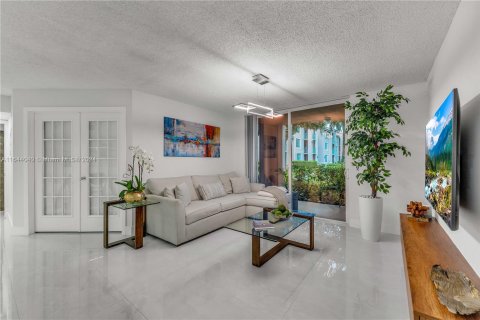 Copropriété à vendre à Miramar, Floride: 2 chambres, 75.9 m2 № 1325965 - photo 10