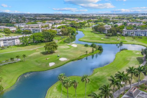 Condo in Coconut Creek, Florida, 1 bedroom  № 1325966 - photo 18