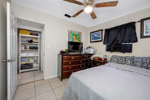 Villa ou maison à vendre à Largo, Floride: 2 chambres, 79.34 m2 № 1342214 - photo 20