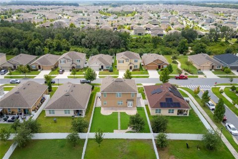 Villa ou maison à vendre à Kissimmee, Floride: 5 chambres, 248.42 m2 № 1320144 - photo 11