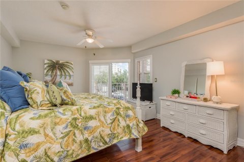 Condo in New Port Richey, Florida, 2 bedrooms  № 1340528 - photo 15