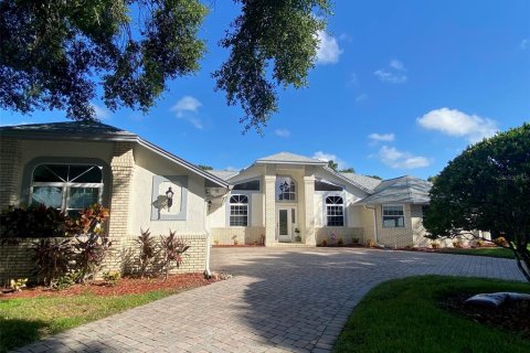 Villa ou maison à vendre à Orlando, Floride: 4 chambres, 239.87 m2 № 1340530 - photo 1