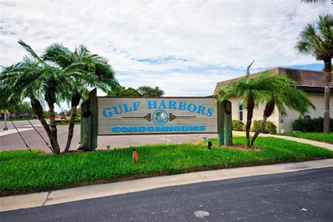 Copropriété à vendre à New Port Richey, Floride: 2 chambres, 121.89 m2 № 1361197 - photo 2