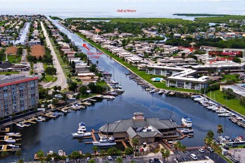 Condominio en venta en New Port Richey, Florida, 2 dormitorios, 121.89 m2 № 1361197 - foto 3