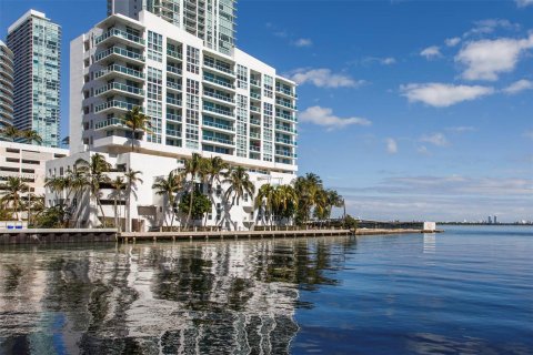 Condo in Miami, Florida, 1 bedroom  № 1269349 - photo 19