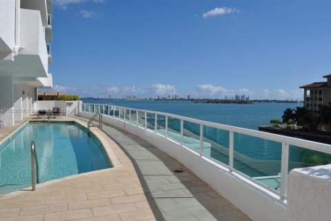 Condominio en venta en Miami, Florida, 1 dormitorio, 62.89 m2 № 1269349 - foto 23