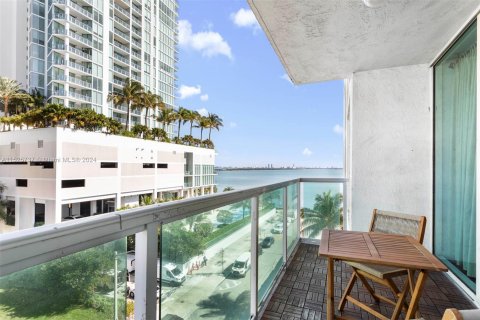 Copropriété à vendre à Miami, Floride: 1 chambre, 62.89 m2 № 1269349 - photo 1