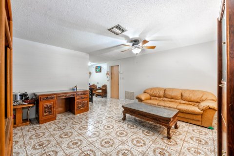 Casa en venta en Jensen Beach, Florida, 3 dormitorios, 143.81 m2 № 1040695 - foto 22