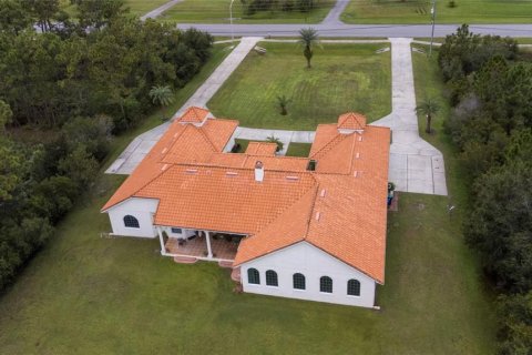 Villa ou maison à vendre à Orlando, Floride: 5 chambres, 386.19 m2 № 1373538 - photo 9