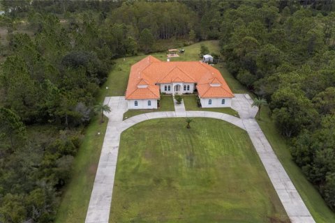 Villa ou maison à vendre à Orlando, Floride: 5 chambres, 386.19 m2 № 1373538 - photo 3