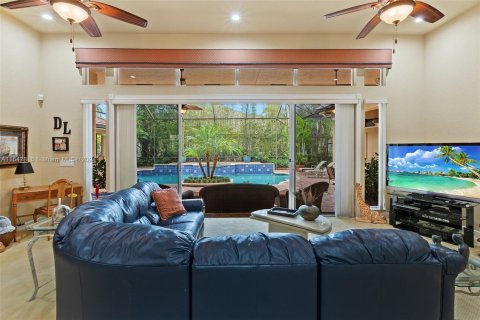 Casa en venta en Weston, Florida, 4 dormitorios, 372.45 m2 № 1058227 - foto 16