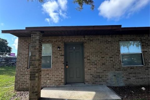 Apartamento en alquiler en Leesburg, Florida, 3 dormitorios, 84.45 m2 № 1340752 - foto 1