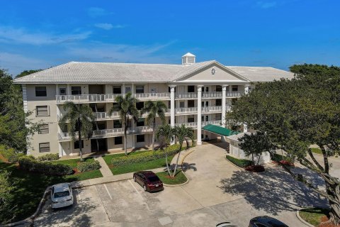 Copropriété à vendre à Boca Raton, Floride: 2 chambres, 128.67 m2 № 1061136 - photo 13