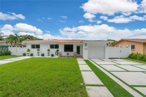 Villa ou maison à vendre à Miami Springs, Floride: 3 chambres, 145.76 m2 № 1398331 - photo 7