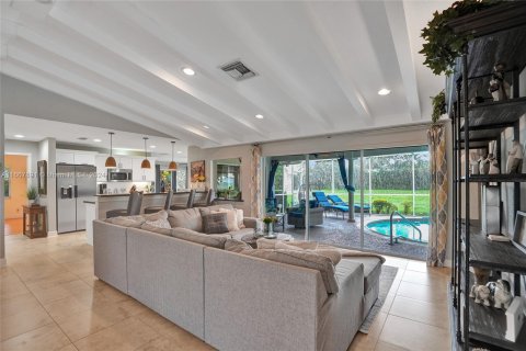 Villa ou maison à vendre à Tamarac, Floride: 2 chambres, 196.3 m2 № 1383611 - photo 20