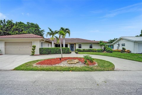 Villa ou maison à vendre à Tamarac, Floride: 2 chambres, 196.3 m2 № 1383611 - photo 4