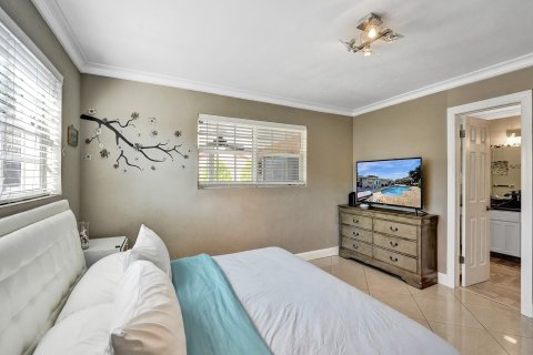 Casa en venta en Deerfield Beach, Florida, 3 dormitorios, 155.89 m2 № 1036159 - foto 19