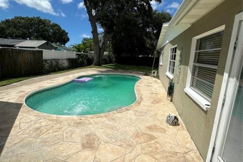 Casa en venta en Saint Petersburg, Florida, 3 dormitorios, 143.63 m2 № 1342788 - foto 21