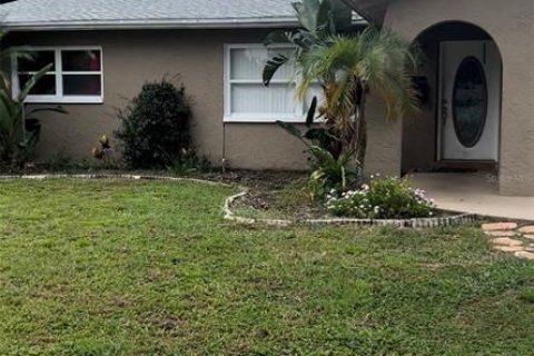 Casa en venta en Saint Petersburg, Florida, 3 dormitorios, 143.63 m2 № 1342788 - foto 2