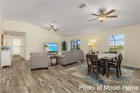 Villa ou maison à vendre à Cape Coral, Floride: 4 chambres, 164.16 m2 № 1348065 - photo 29