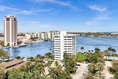 Condo in Boca Raton, Florida, 1 bedroom  № 1079123 - photo 21