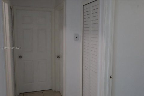 Casa en venta en Homestead, Florida, 3 dormitorios, 107.49 m2 № 1210049 - foto 13