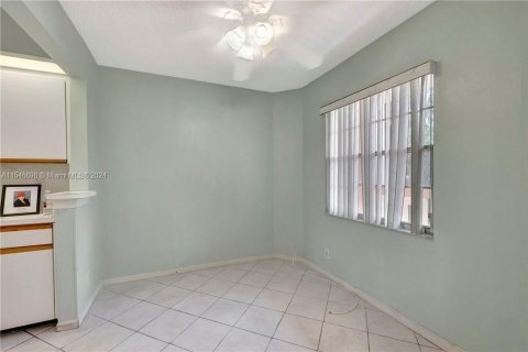 Condominio en venta en Coconut Creek, Florida, 2 dormitorios № 1058601 - foto 6