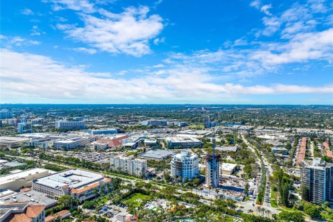 Condo in Aventura, Florida, 2 bedrooms  № 1026116 - photo 16