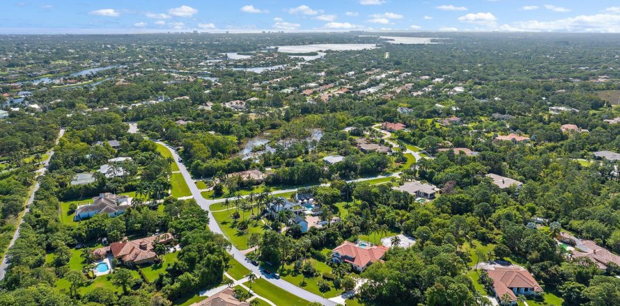 Villa ou maison à Jupiter, Floride 5 chambres, 580.55 m2 № 1072670