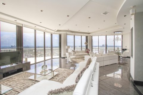 Copropriété à louer à Aventura, Floride: 3 chambres, 348.38 m2 № 1356729 - photo 10