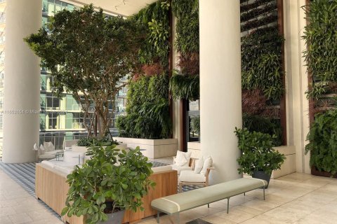 Condominio en alquiler en Miami, Florida, 3 dormitorios, 134.71 m2 № 1356767 - foto 10