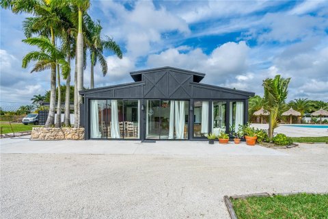 Immobilier commercial à vendre à Homestead, Floride № 1077349 - photo 26