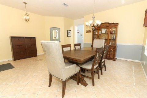 Villa ou maison à vendre à DeLand, Floride: 3 chambres, 203.92 m2 № 1202949 - photo 7