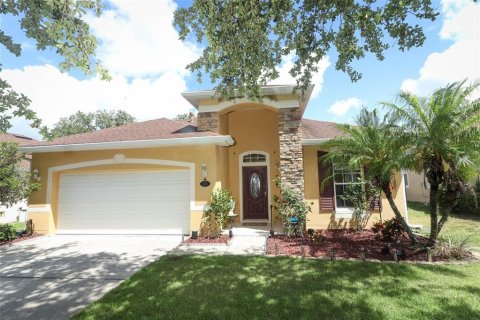 House in DeLand, Florida 3 bedrooms, 203.92 sq.m. № 1202949 - photo 1