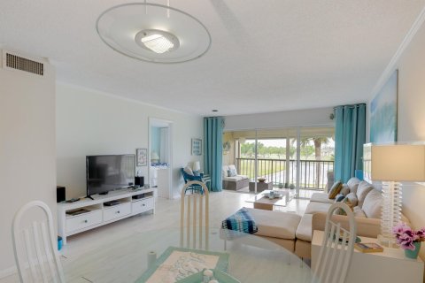 Condominio en venta en Lake Worth, Florida, 2 dormitorios, 93.37 m2 № 1100120 - foto 23